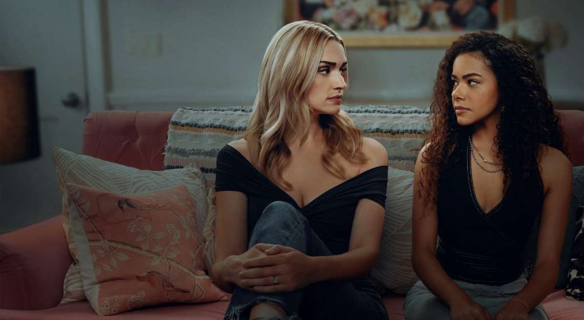 Што во слободно време? Ginny and Georgia, ТВ-серија